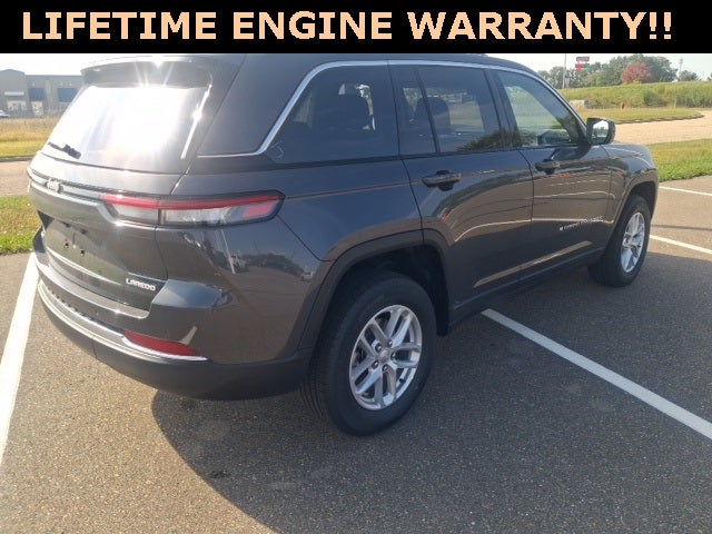 2025 Jeep Grand Cherokee GRAND CHEROKEE LAREDO X 4X4