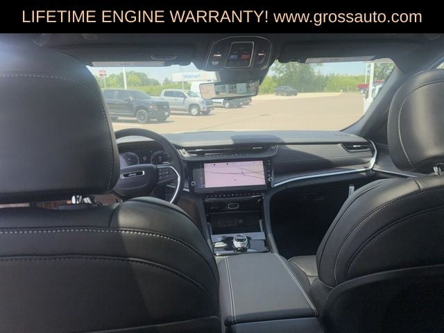 2026 Jeep Grand Cherokee Limited Reserve