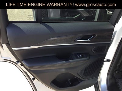 2026 Jeep Grand Cherokee Base