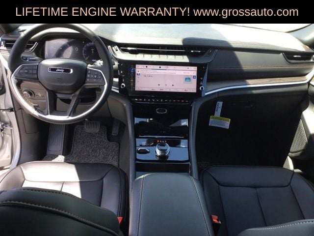 2026 Jeep Grand Cherokee Base