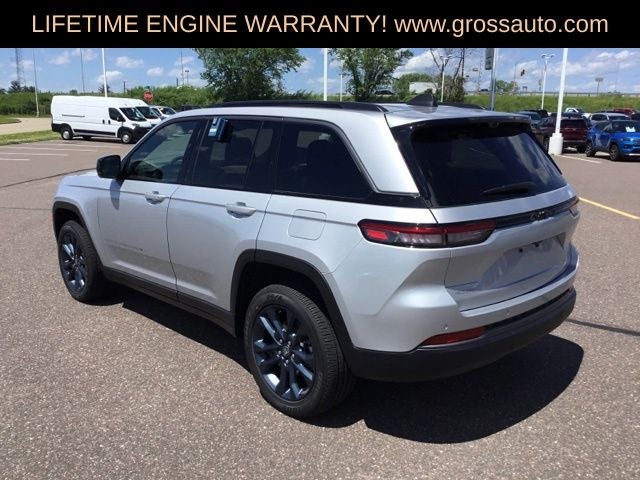 2026 Jeep Grand Cherokee Base