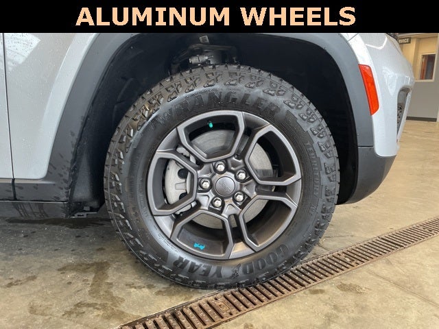 2024 Jeep Grand Cherokee 4xe Trailhawk