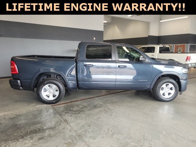 2025 RAM Ram 1500 RAM 1500 BIG HORN CREW CAB 4X4 5'7' BOX