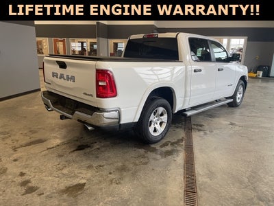 2025 RAM 1500 Big Horn Crew Cab 4x4 5'7' Box