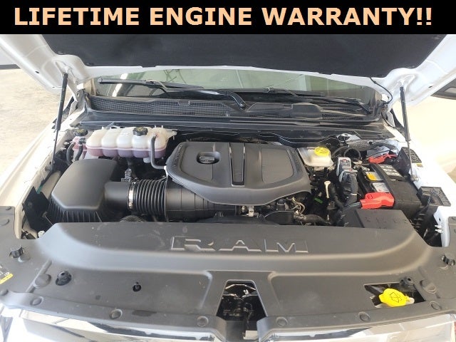 2025 RAM 1500 Big Horn Crew Cab 4x4 5'7' Box