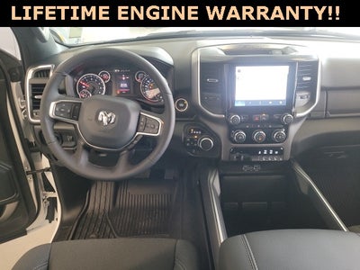 2025 RAM Ram 1500 RAM 1500 BIG HORN CREW CAB 4X4 5'7' BOX