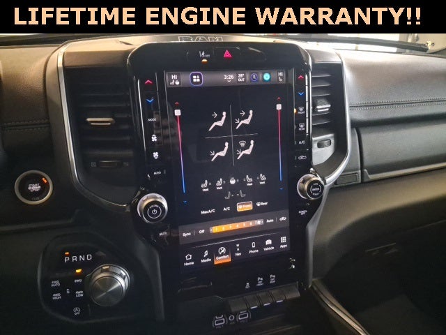 2025 RAM 1500 Laramie Crew Cab 4x4 5'7' Box