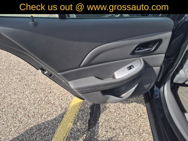 2015 Chevrolet Malibu LS 1LS
