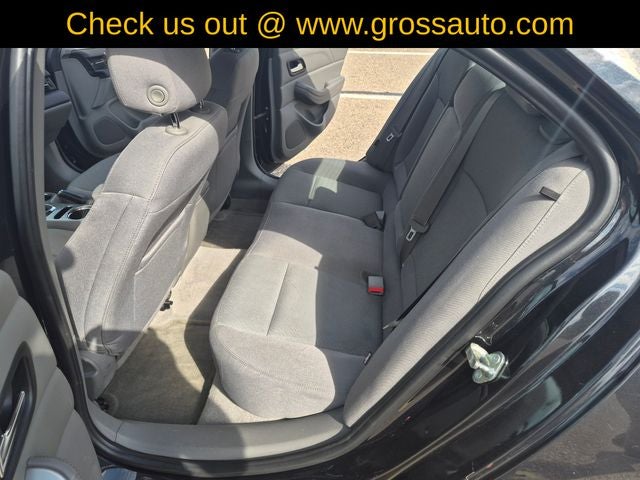 2015 Chevrolet Malibu LS 1LS