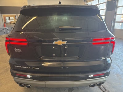 2025 Chevrolet Traverse AWD LT