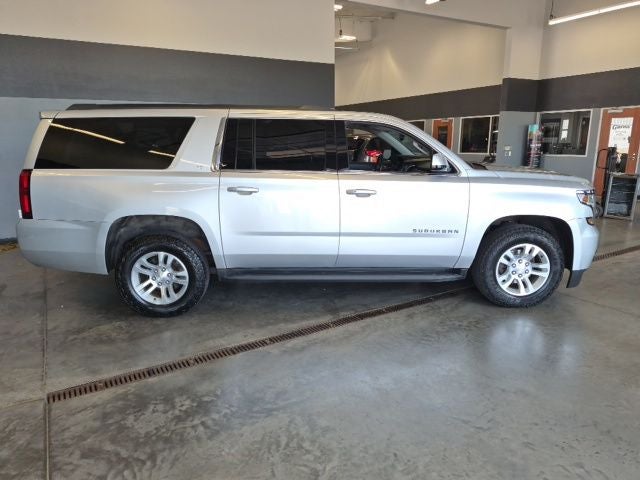 2018 Chevrolet Suburban LT