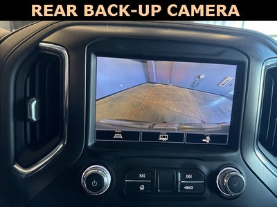 2022 GMC Sierra 1500 Limited 4WD Crew Cab Short Box AT4