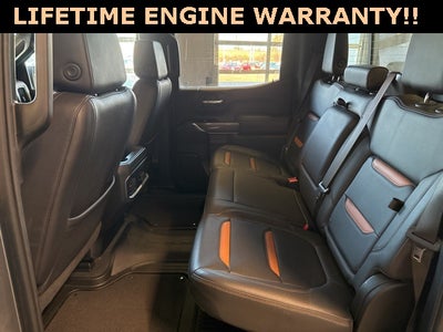 2022 GMC Sierra 1500 Limited 4WD Crew Cab Short Box AT4