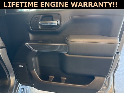 2022 GMC Sierra 1500 Limited 4WD Crew Cab Short Box AT4