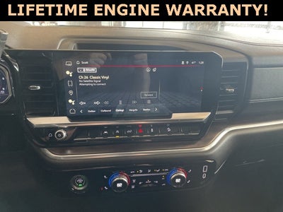 2022 GMC Sierra 1500 4WD Crew Cab Short Box SLT