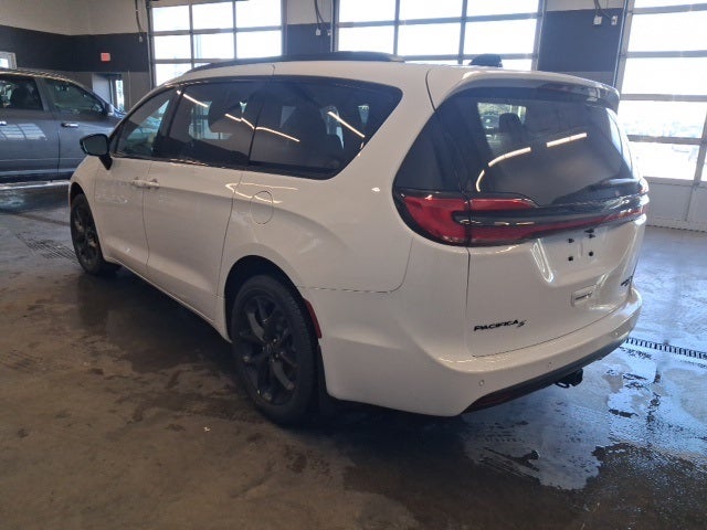 2026 Chrysler Pacifica PACIFICA LIMITED AWD