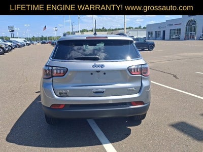 2022 Jeep Compass Latitude Lux