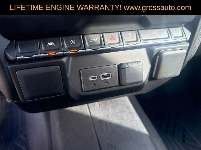 2022 Chevrolet Silverado 1500 Custom Trail Boss