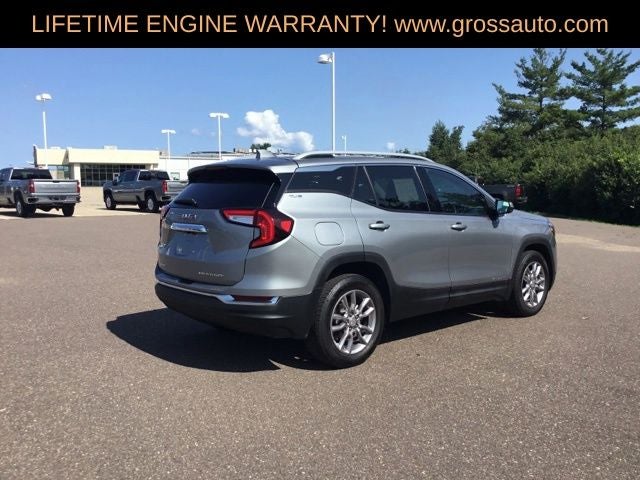 2024 GMC Terrain SLT