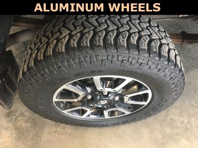 2015 Toyota Tundra SR 5.7L V8