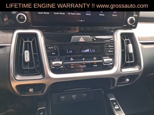 2022 Kia Sorento S