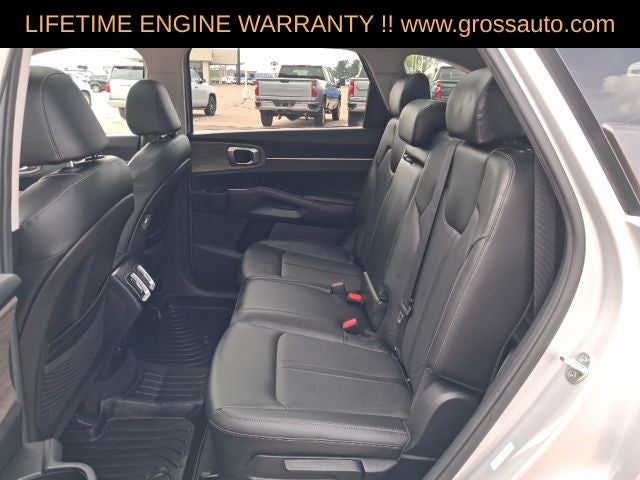 2022 Kia Sorento S