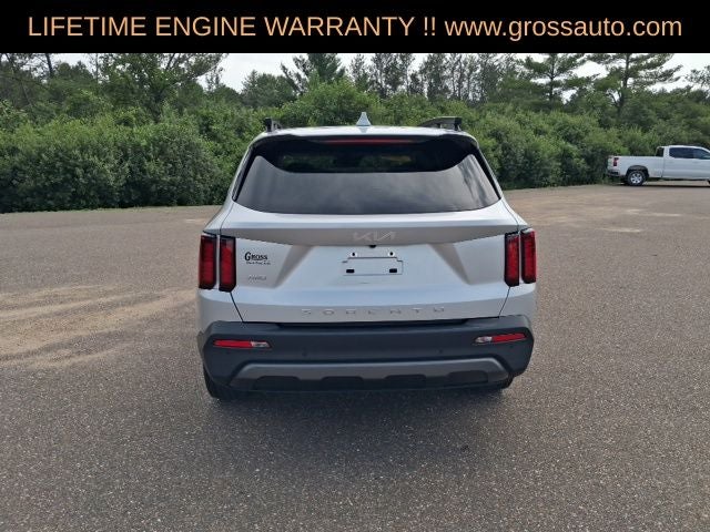 2022 Kia Sorento S