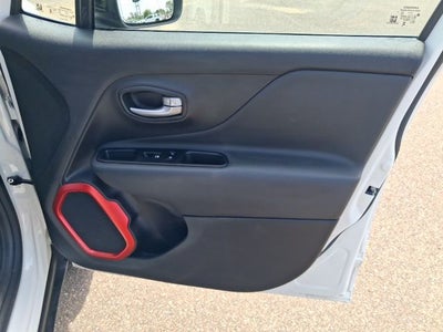 2023 Jeep Renegade Trailhawk