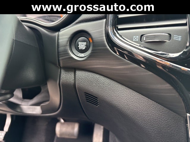 2021 Jeep Grand Cherokee Laredo X 4x4