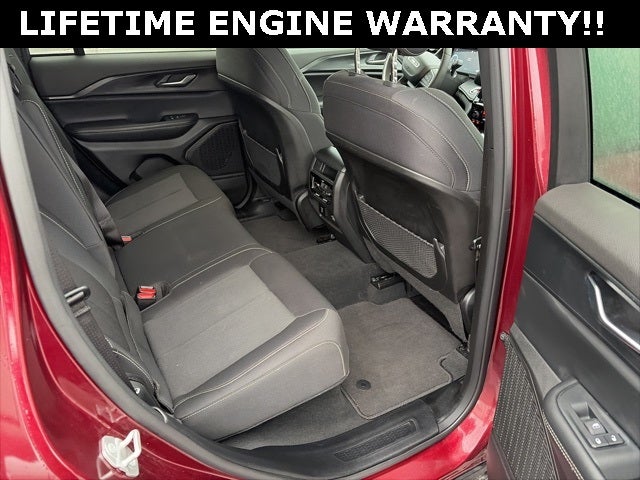 2024 Jeep Grand Cherokee Laredo X 4x4