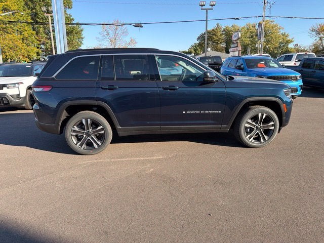 2027 Jeep Grand Cherokee Limited