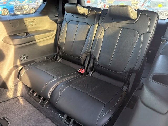 2027 Jeep Grand Cherokee Limited Reserve