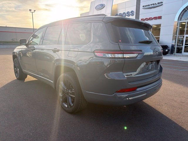 2027 Jeep Grand Cherokee Limited Reserve