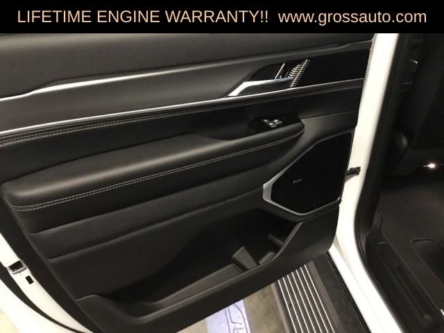 2026 Jeep Grand Wagoneer Limited Reserve