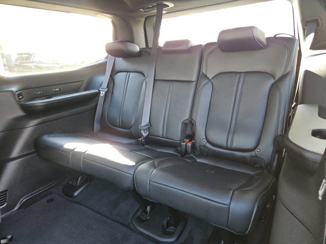 2027 Jeep Grand Wagoneer Limited Altitude