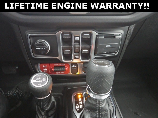 2026 Jeep Gladiator GLADIATOR MOJAVE X 4X4