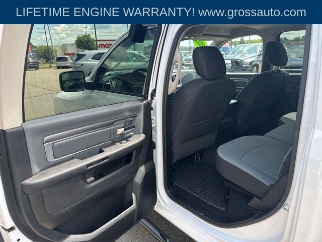 2022 RAM 1500 Classic SLT