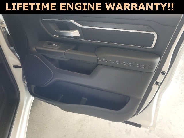 2025 RAM Ram 1500 RAM 1500 BIG HORN CREW CAB 4X4 5'7' BOX