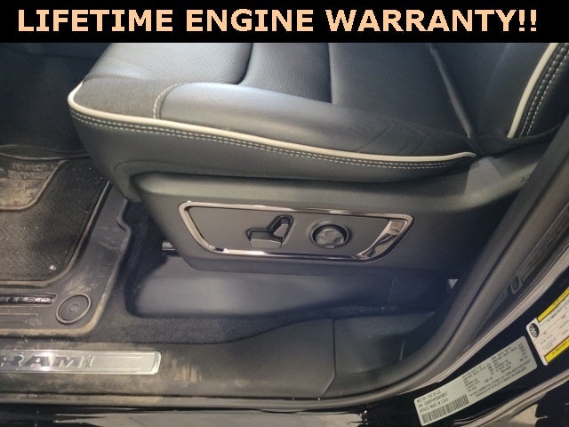 2025 RAM Ram 1500 RAM 1500 LIMITED CREW CAB 4X4 5'7' BOX