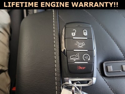 2025 RAM Ram 1500 RAM 1500 LIMITED CREW CAB 4X4 5'7' BOX