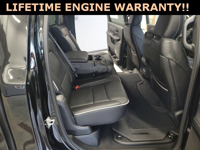 2025 RAM Ram 1500 RAM 1500 LIMITED CREW CAB 4X4 5'7' BOX