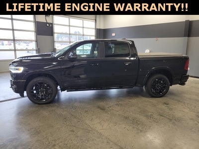 2025 RAM Ram 1500 RAM 1500 LIMITED CREW CAB 4X4 5'7' BOX