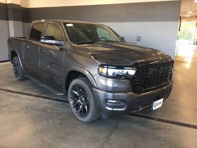 2025 RAM Ram 1500 RAM 1500 LARAMIE CREW CAB 4X4 5'7' BOX