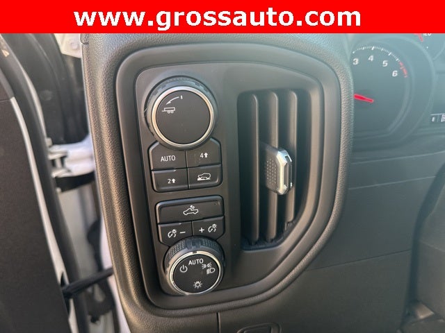 2022 Chevrolet Silverado 1500 LTD 4WD Double Cab Standard Bed Custom