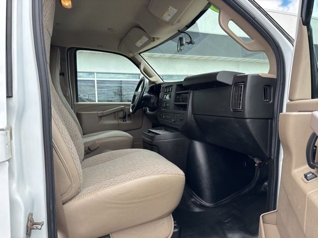 2020 Chevrolet Express 2500 Work Van Cargo