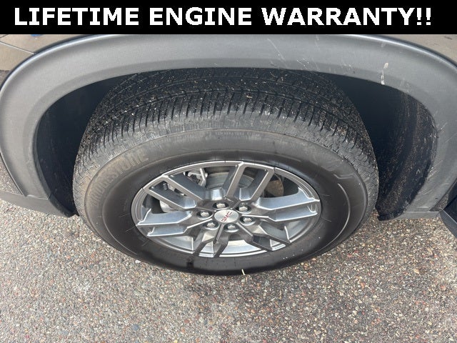 2025 GMC Acadia AWD Elevation