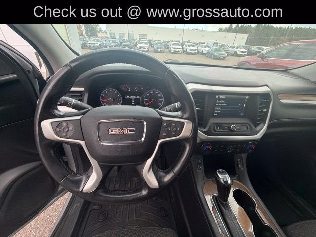 2017 GMC Acadia SLE-2