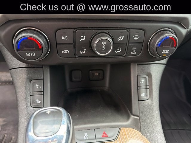 2017 GMC Acadia SLE-2