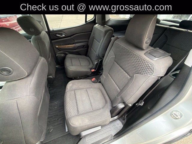 2017 GMC Acadia SLE-2