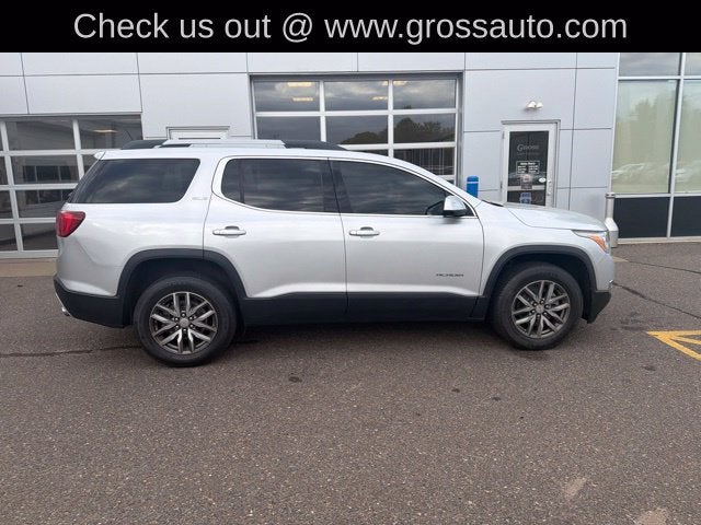 2017 GMC Acadia SLE-2
